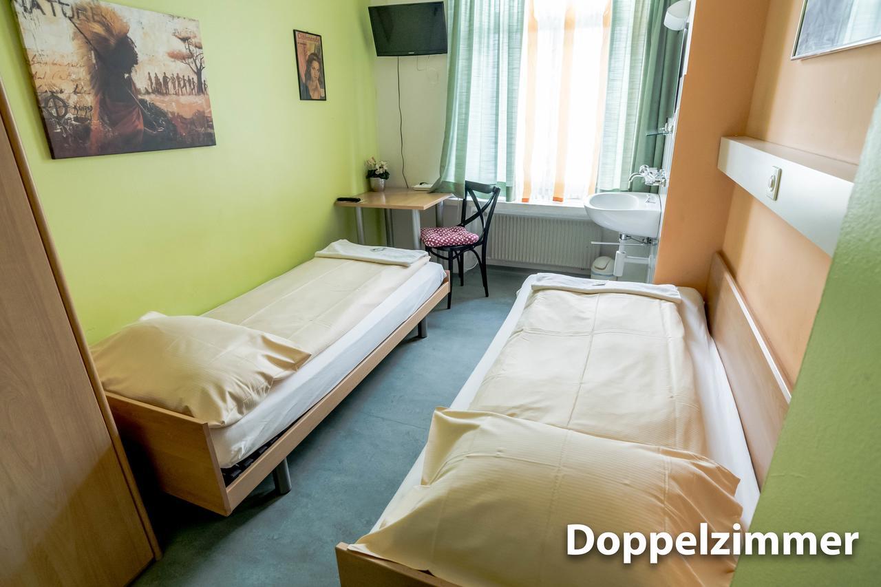 Hotel & Backpackers Zak Schaffhausen Buitenkant foto