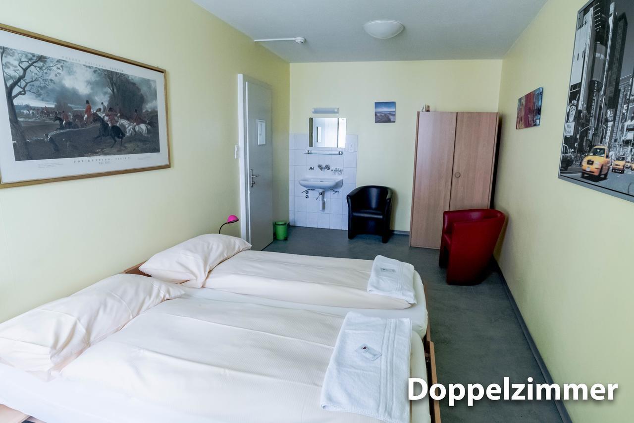 Hotel & Backpackers Zak Schaffhausen Buitenkant foto