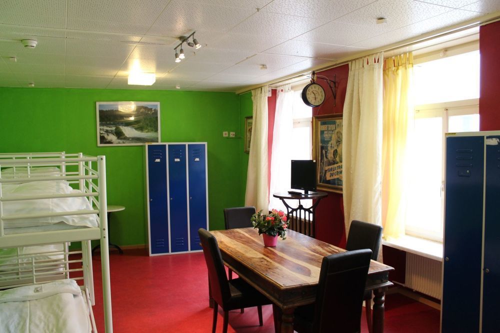 Hotel & Backpackers Zak Schaffhausen Buitenkant foto