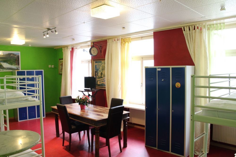 Hotel & Backpackers Zak Schaffhausen Buitenkant foto